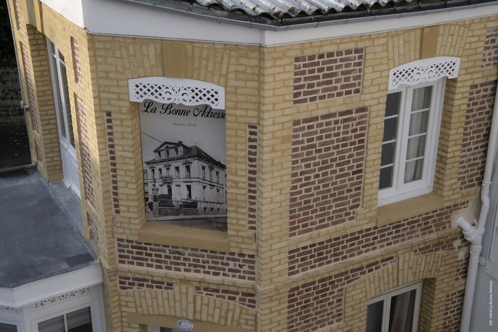 Фото Hôtel La Bonne Adresse