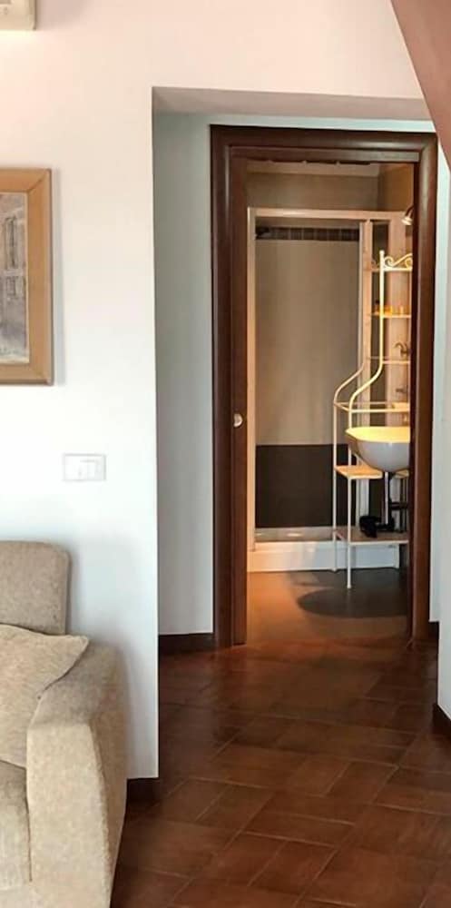 Фото Bb Il Re Alla Reginella Guest House