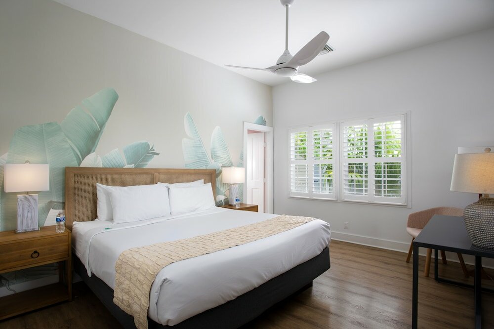 Фото Paradise Inn Key West - Adults Only