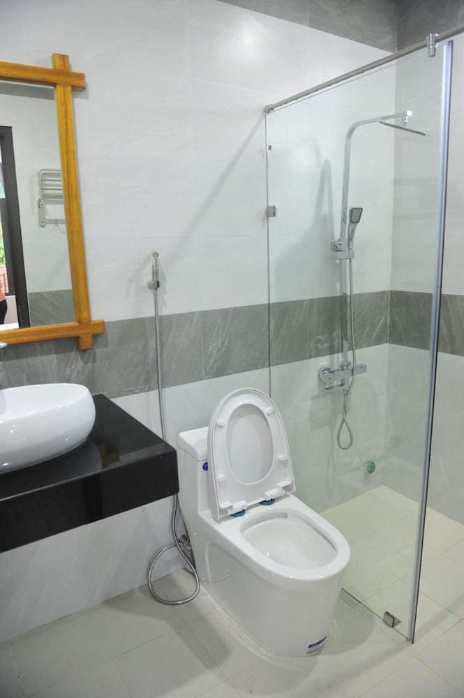 Фото Hue Sweethouse 2 Homestay