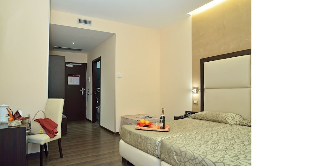 Фото Отель Catone District