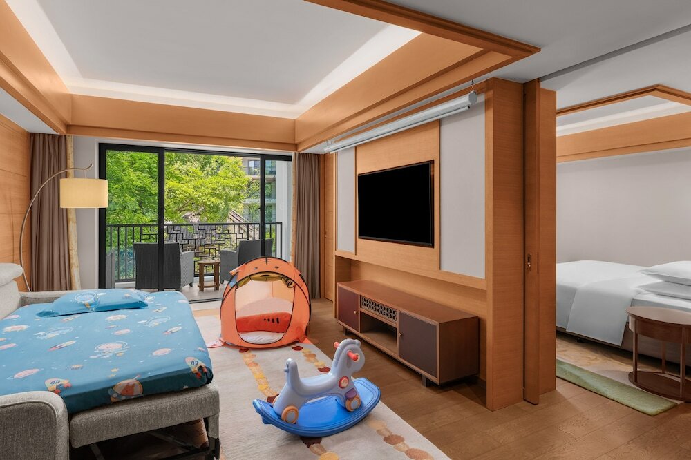 Фото Sheraton Grand Hangzhou Wetland Park Resort