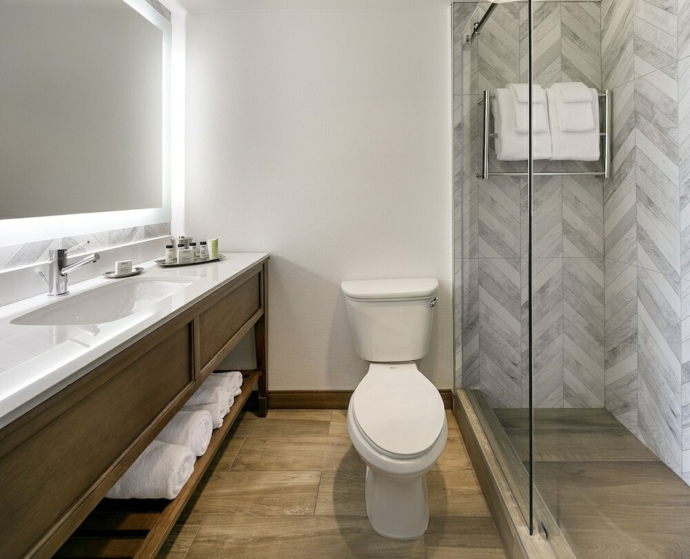 Фото Sandcastle Hotel on the Beach