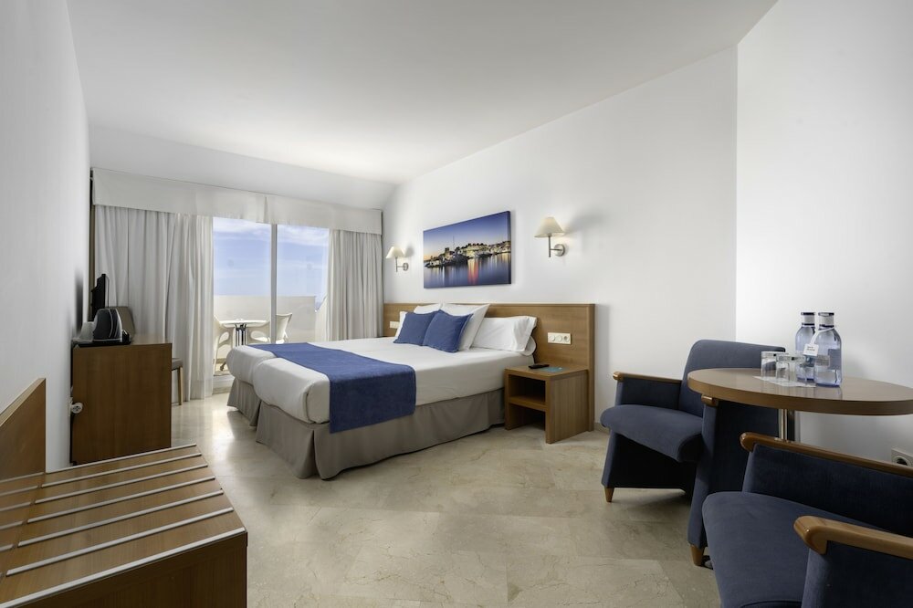 Фото AluaSun Lago Rojo