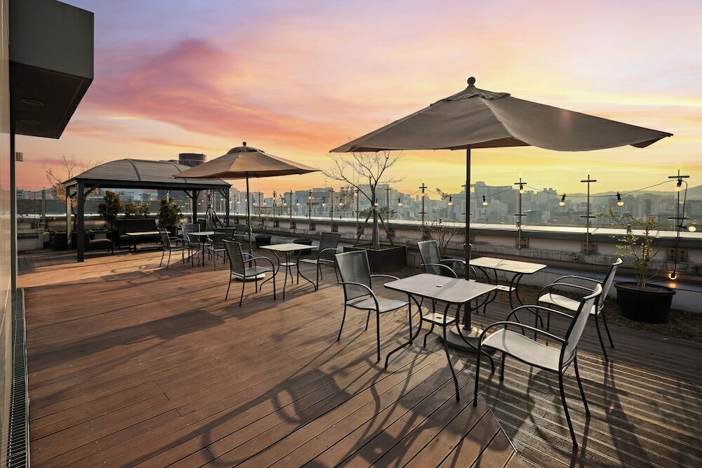 Фото Mayplace Seoul 