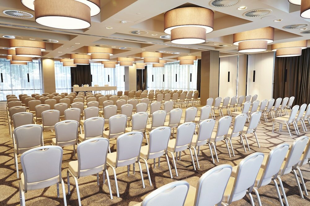 Фото Steigenberger Hotel Koln