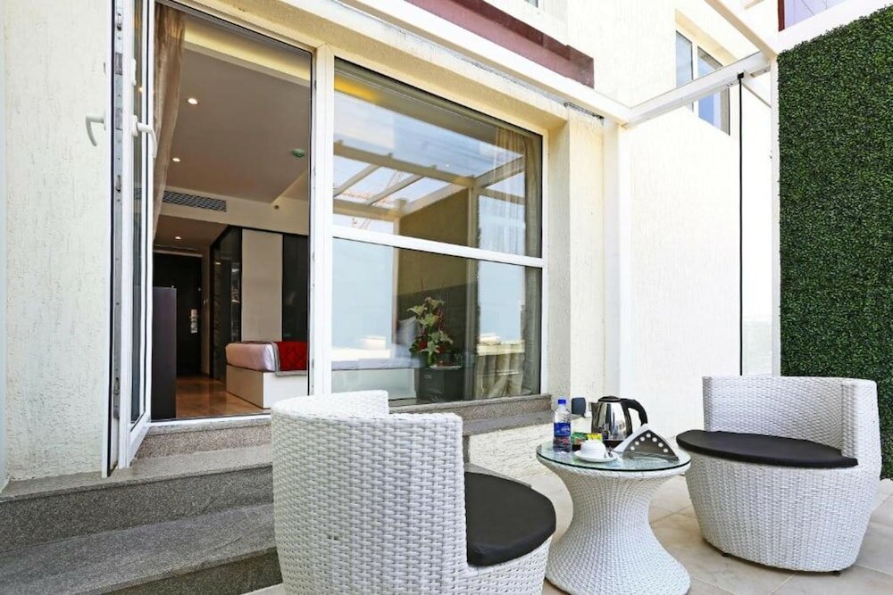 Фото Bhagini Icon Premier Hotel