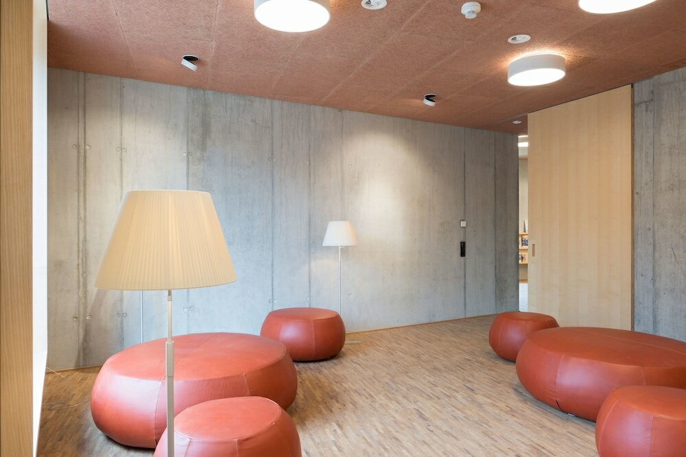 Фото Youth Hostel Gstaad Saanenland