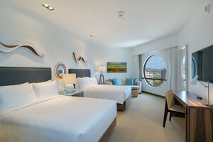 Гостиница Hyatt Centric Waikiki Beach