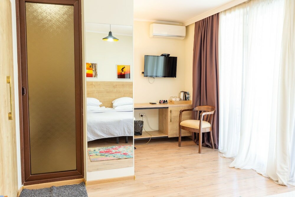 Фото Hotel № 16