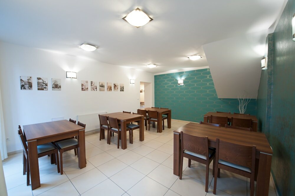 Фото Hotel Garni Pod Skalkou