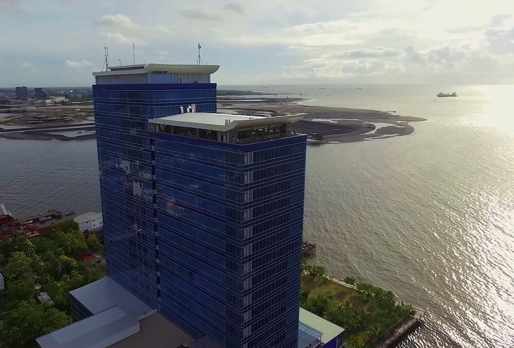 Фото Swiss-Belhotel Makassar