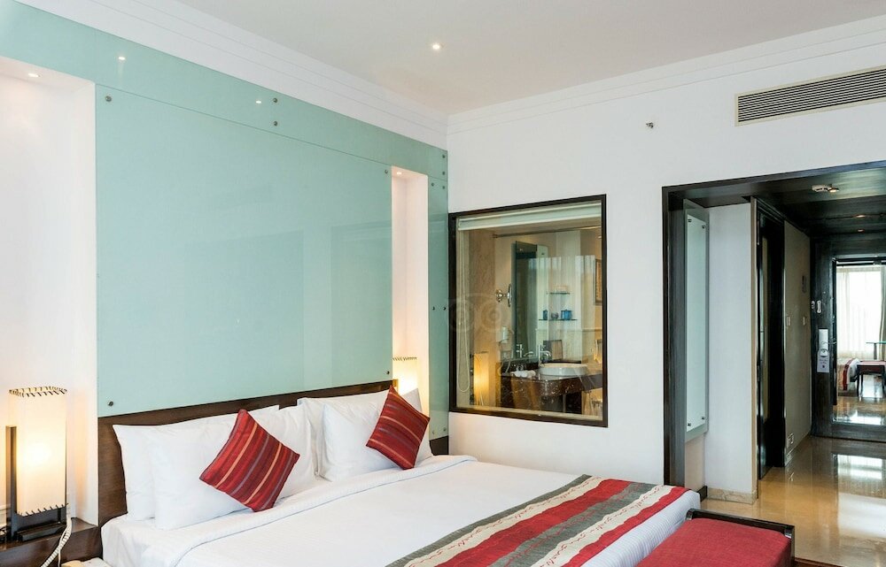 Фото The Chancery Pavilion