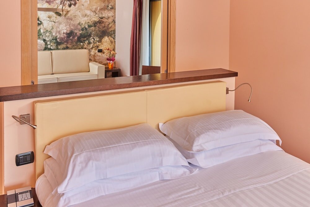 Фото Hotel Europa