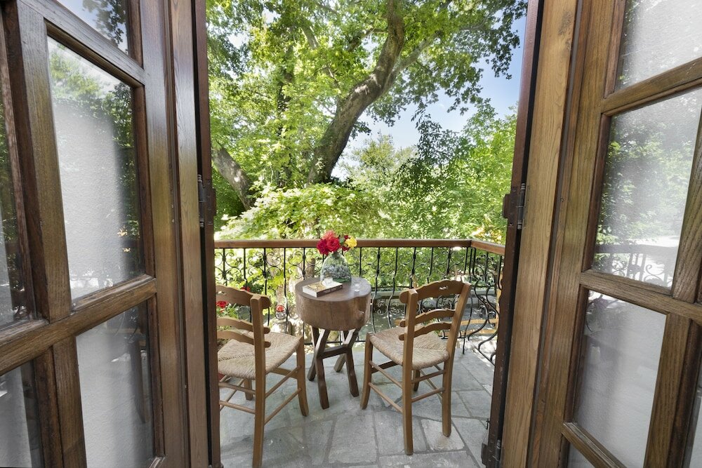 Фото Palios Stathmos