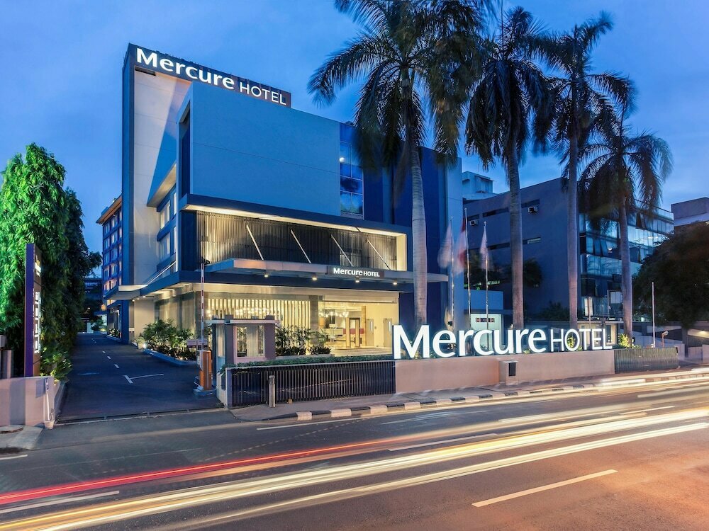 Hotel Mercure Jakarta Cikini, Jakarta, photo