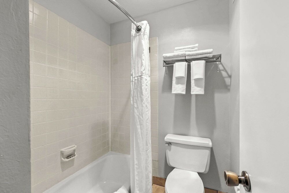 Фото Best Western Horizon Inn