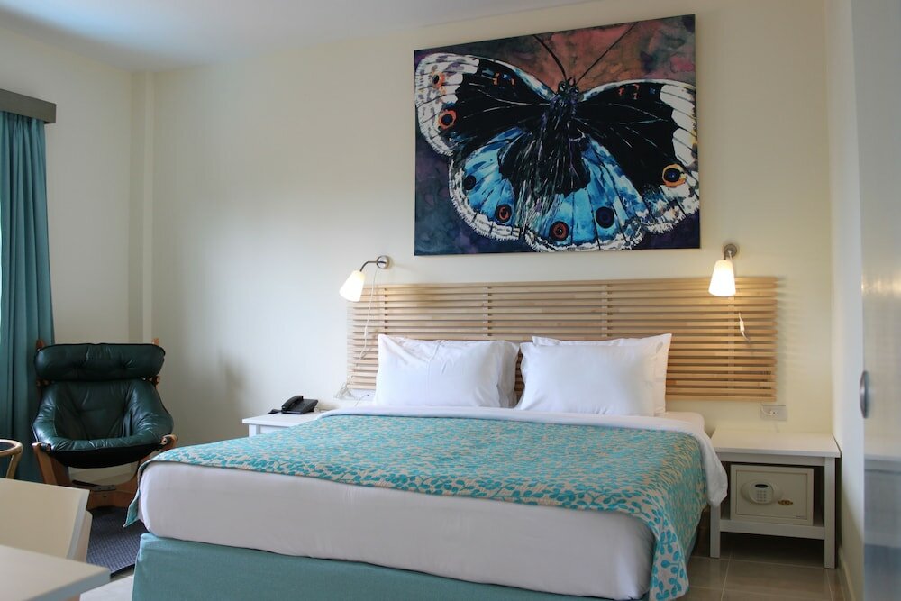 Фото Chom View Hotel