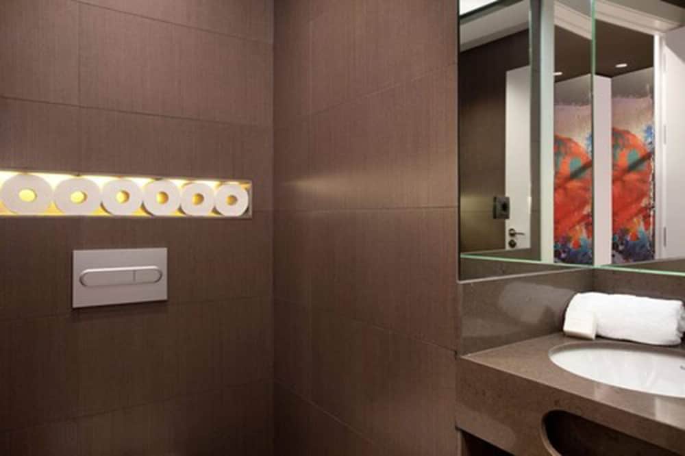 Фото Enjoybcn Miro Apartments