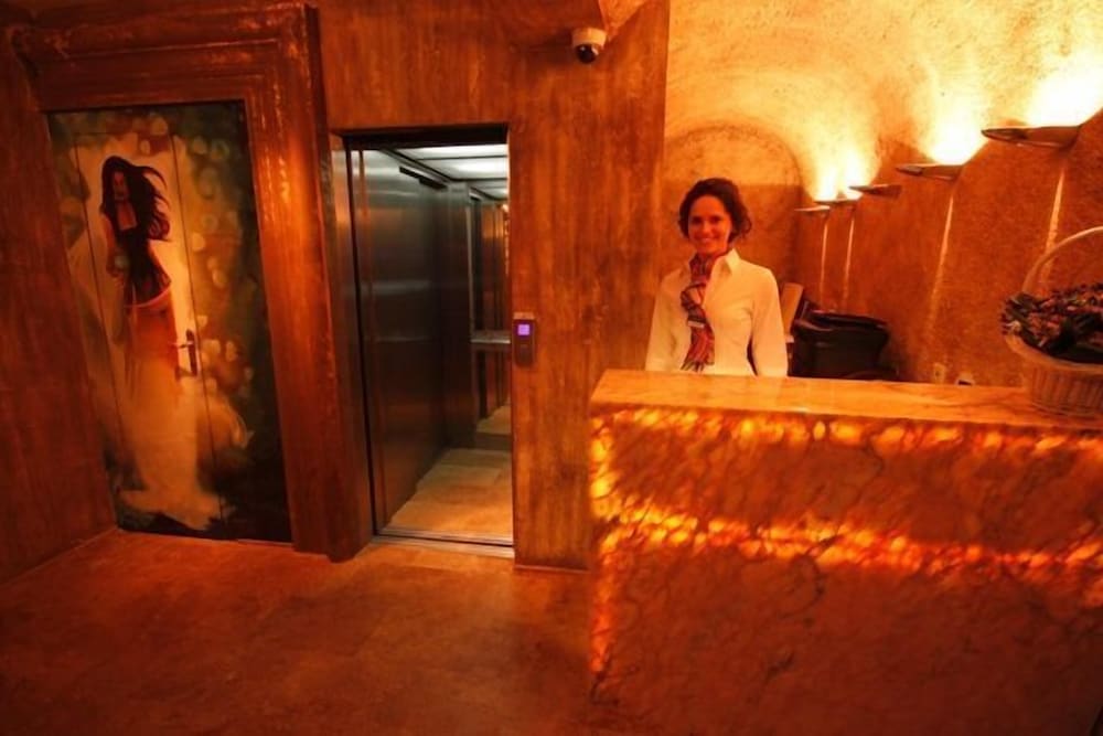 Фото Astoria Hotel Kotor