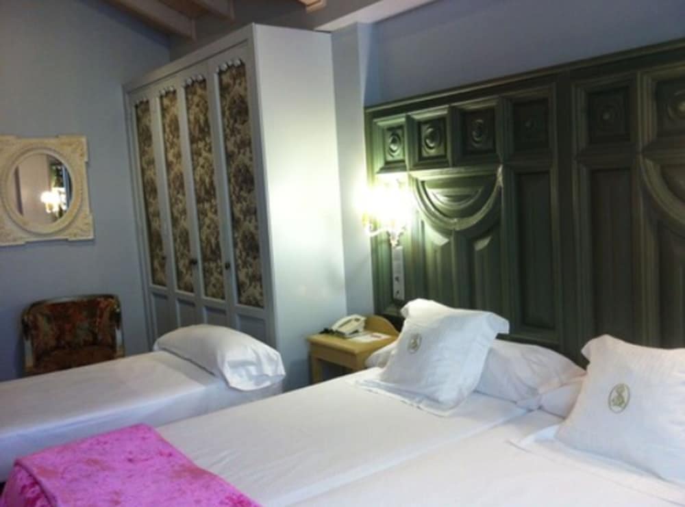 Фото Hotel Sacristía de Santa Ana