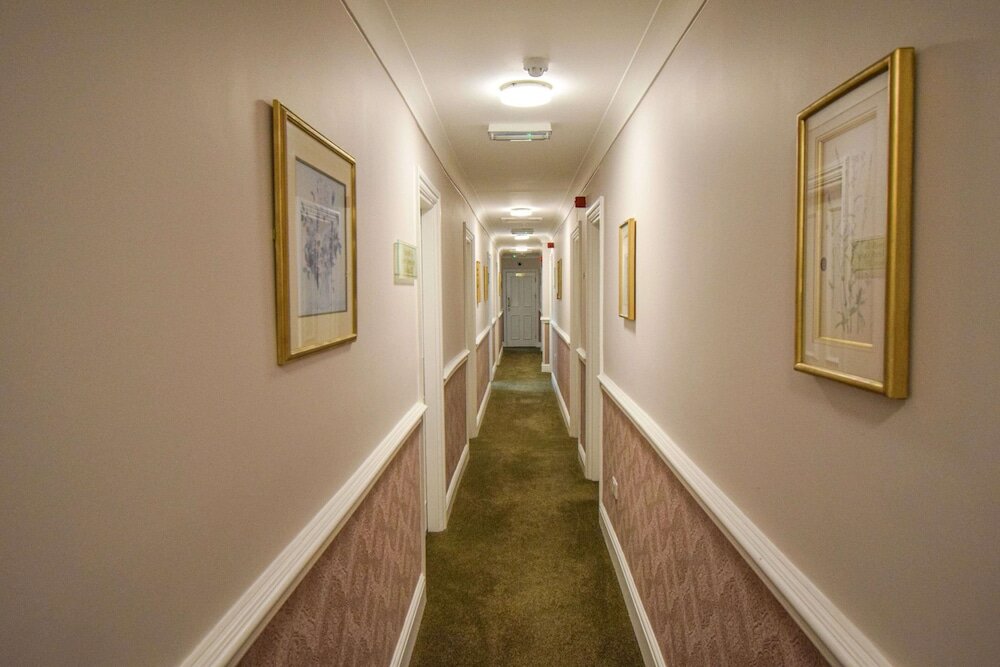 Фото Pembridge Palace Hotel