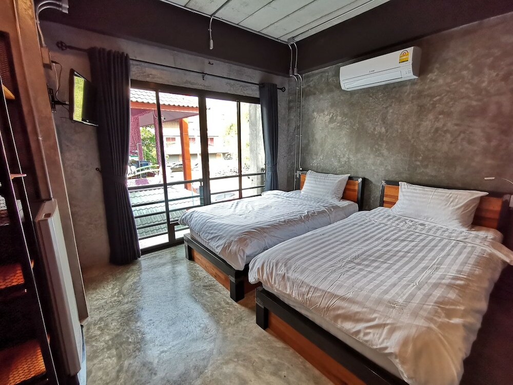 Фото Norn Nee Nor Hostel&Cafe