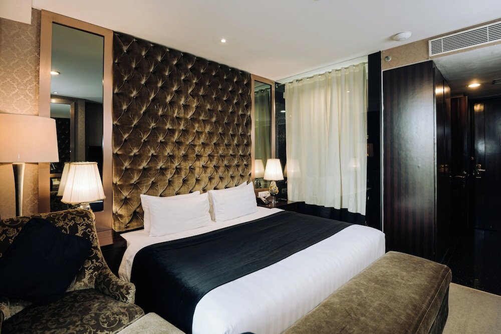 Фото Amaroossa Grande Bekasi