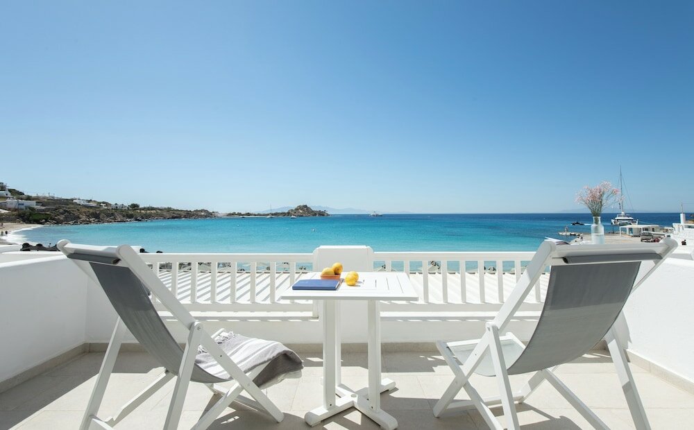 Фото Acrogiali Beachfront Hotel