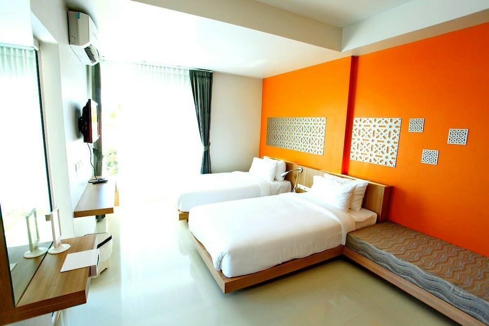 Фото Tonkok Hotel