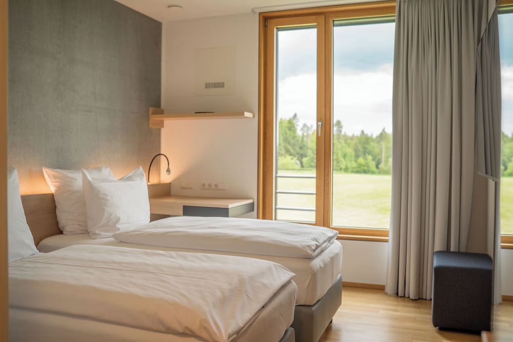 Фото Dekra Congresshotel Wart