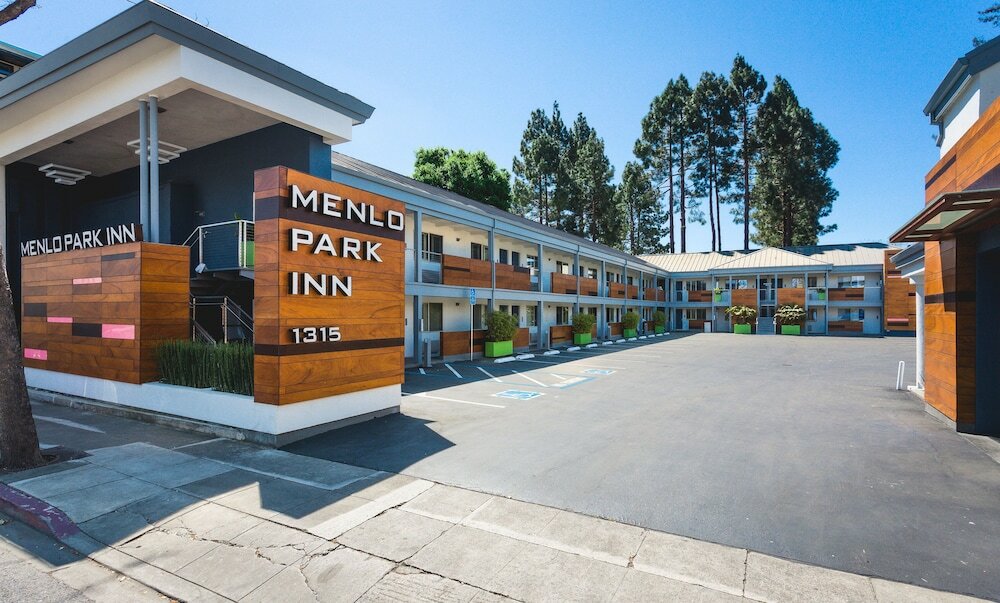 Фото Menlo Park Inn