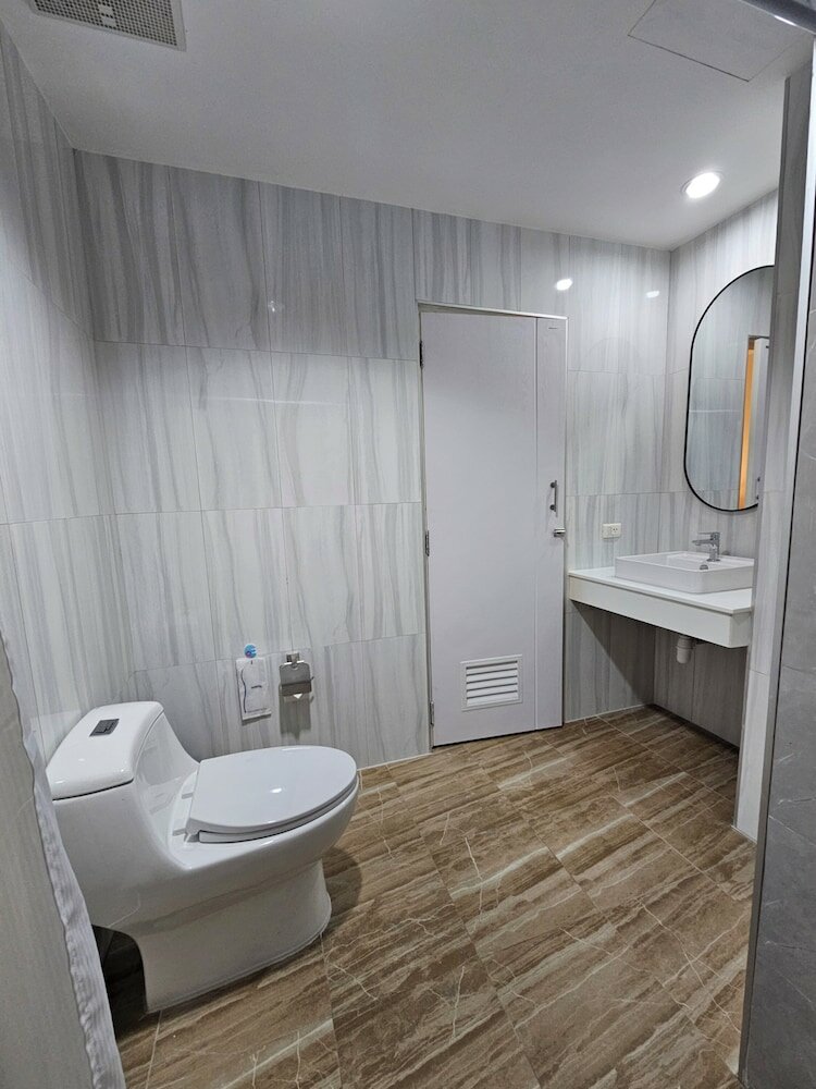 Фото Aonang Goodwill Hotel