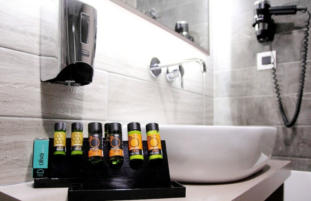 Фото Renieris Hotel