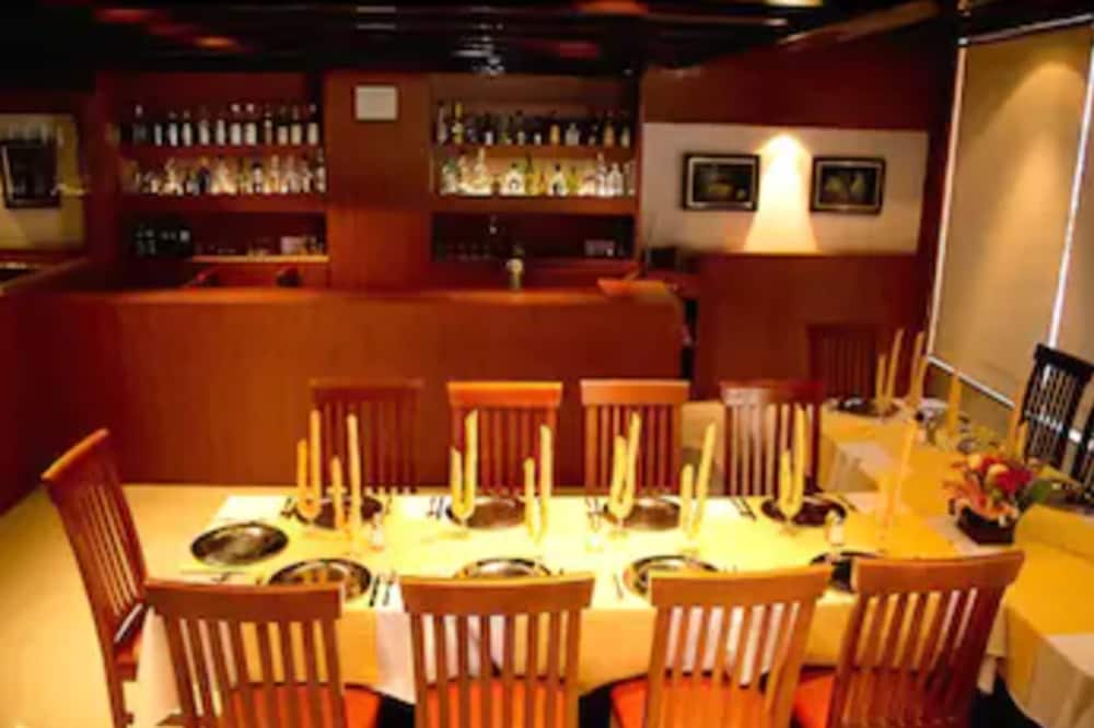 Фото Corinto Hotel