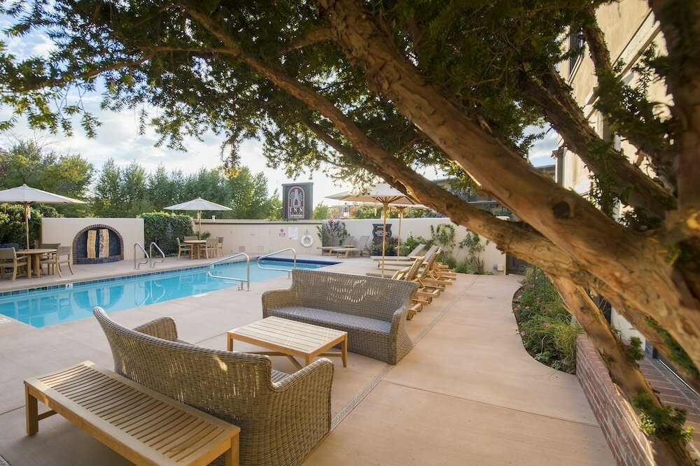 Фото Inn of the Governors