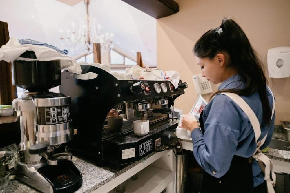 Фото Chalten Suites Hotel