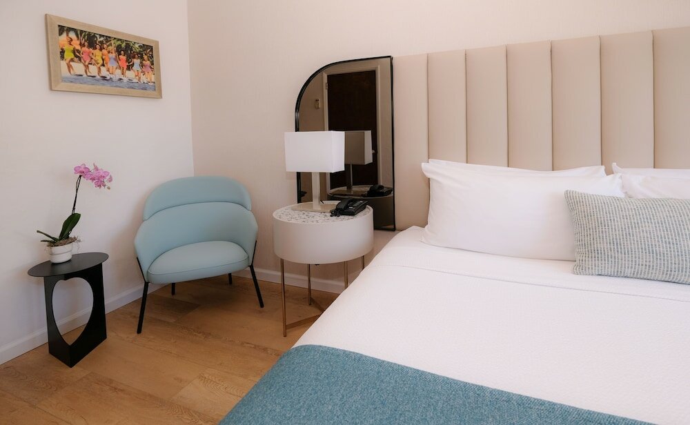 Фото Avalon Hotel