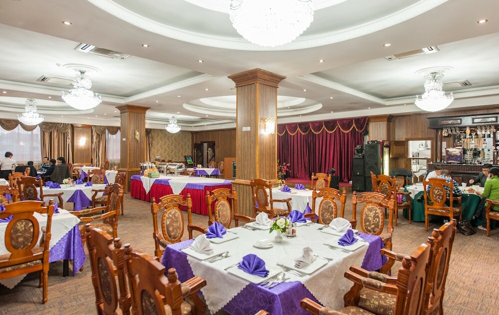 Фото Ub City Hotel