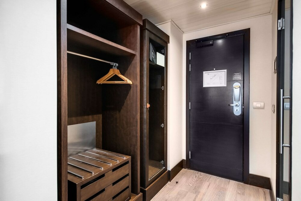 Фото Nh Brussels Stéphanie