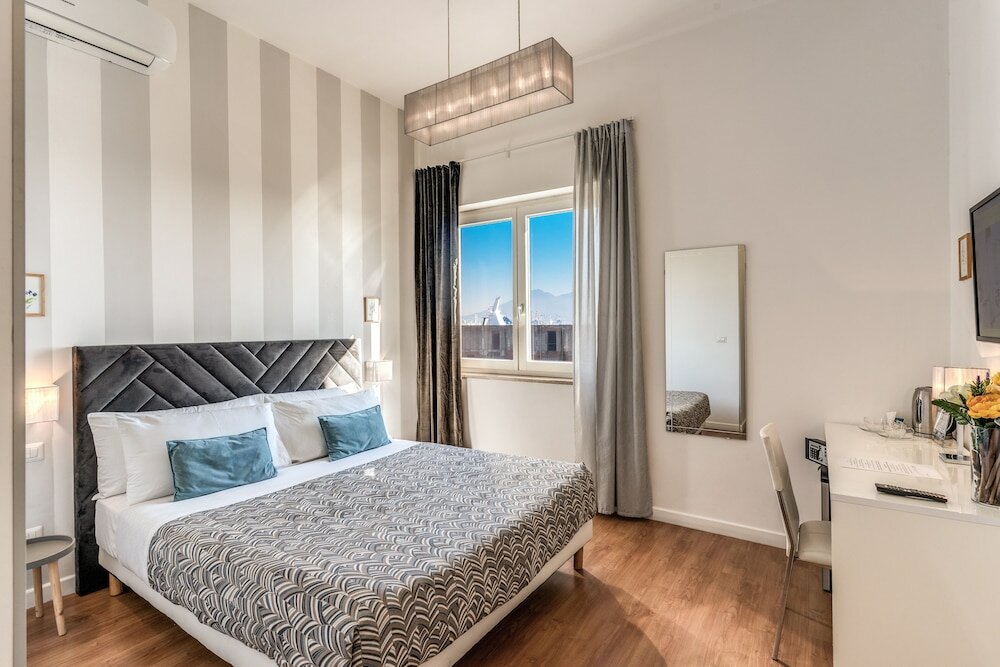 Фото Napoli Great View B&b