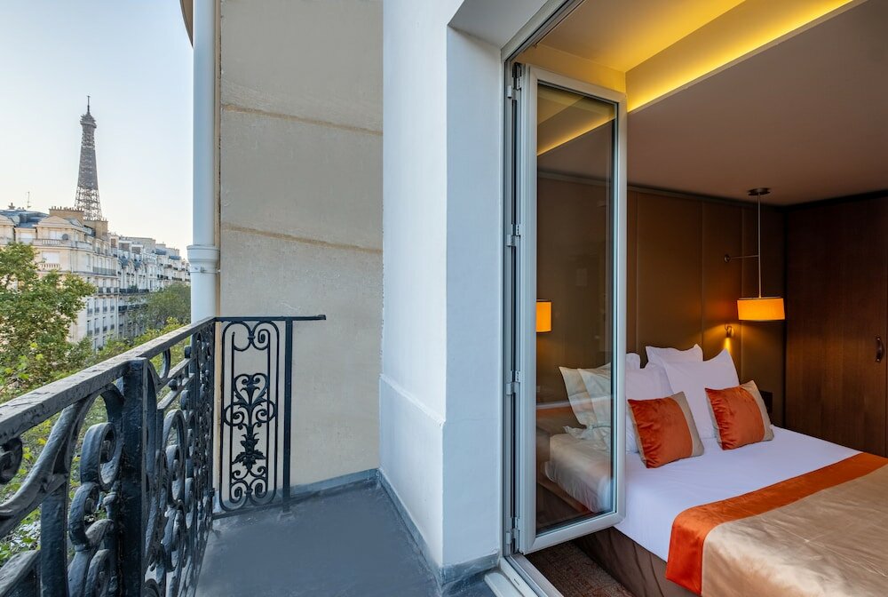 Фото Hôtel La Bourdonnais by Inwood Hotels