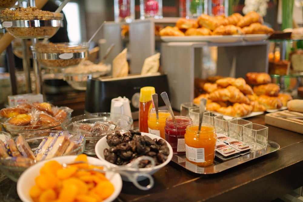 Фото Novotel Angers Lac de Maine