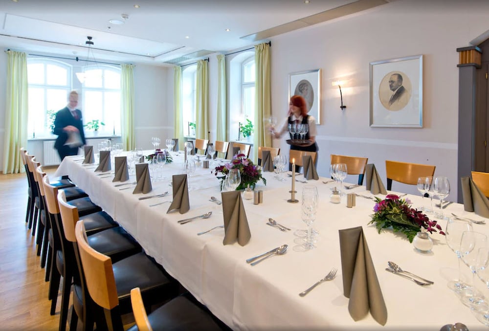 Фото Hotel Kaiserin Augusta