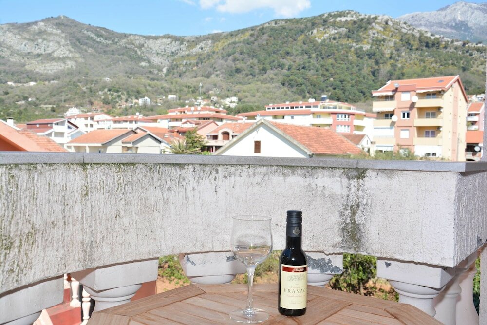 Фото Hotel Dubrava