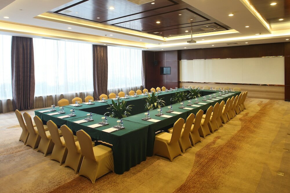 Фото Wyndham Grand Plaza Royale Changsheng Jiangyin