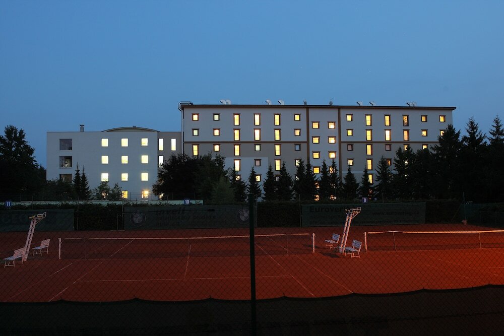 Фото Golden Fish Hotel Apartments