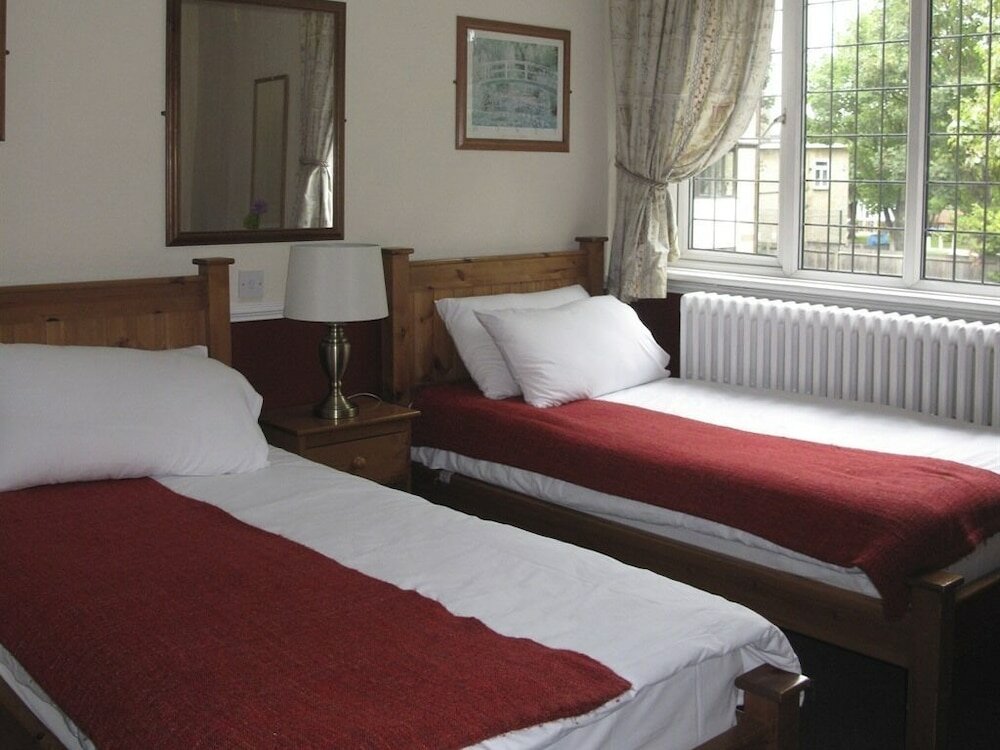 Фото The Swan Inn