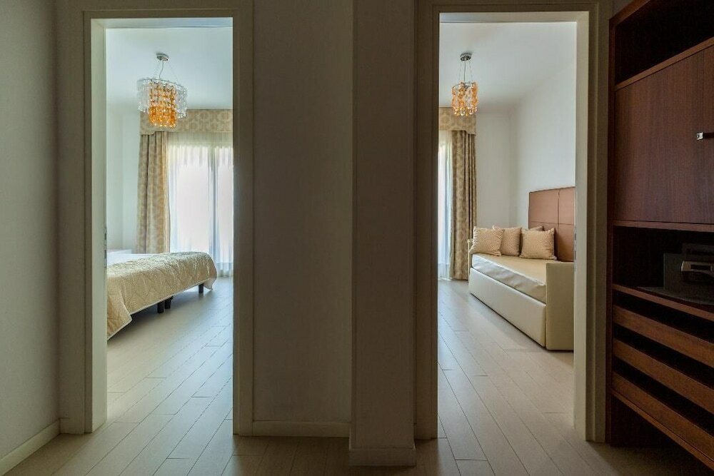 Фото Hotel Continental Wellness & SPA