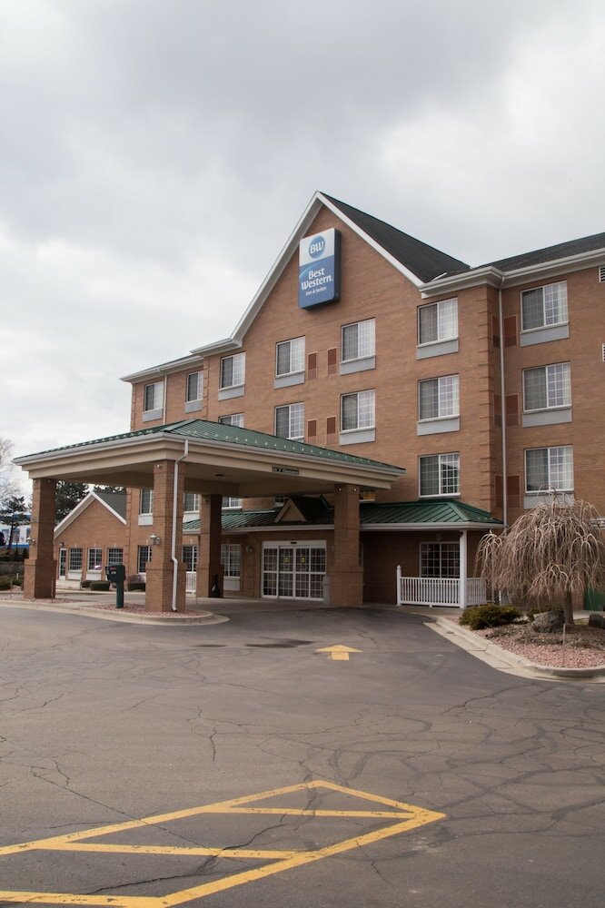Фото Best Western Executive Inn & Suites